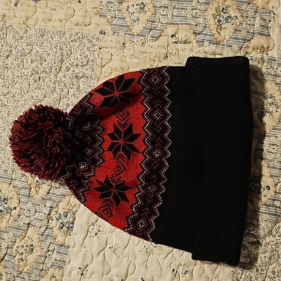 49ers pompom beanie - Picture 2 of 4